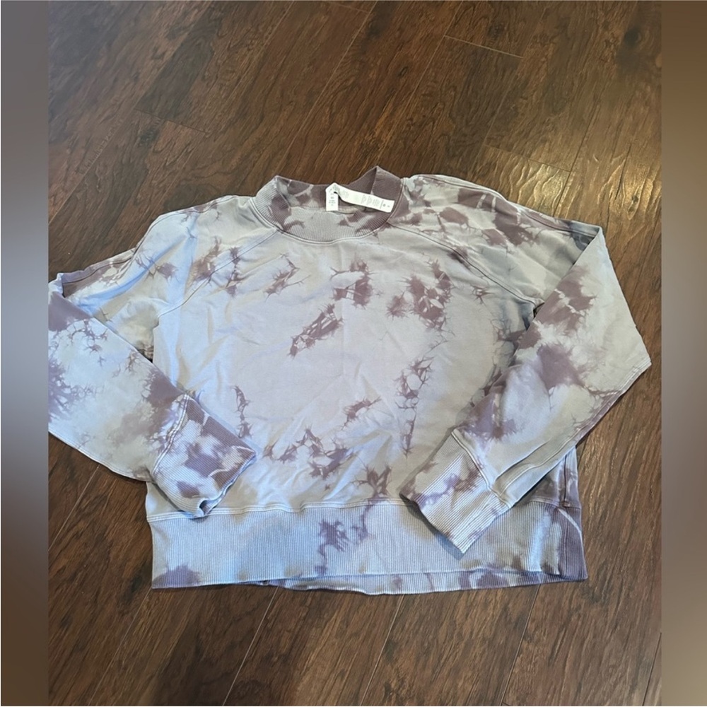 Lululemon Athletica Purple Tie-Dye Sweatshirt